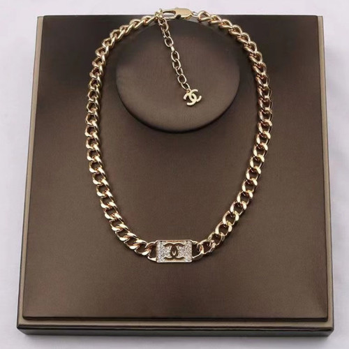 Fashion Simplicity Letter Chains Necklaces