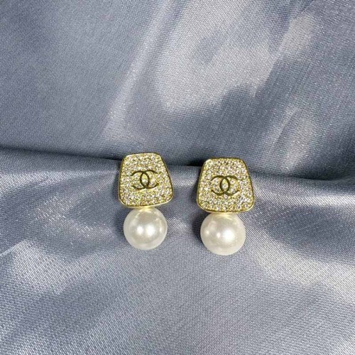 Elegant Letter Patchwork Rhinestone Earrings
