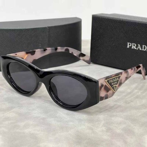 Casual Simplicity Letter Patchwork Sunglasses