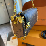 Casual Street Letters Buckle Metal Accessories Trim Bags
