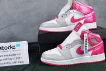 AIR JORDAN GIRLS 1 MID (GS) 555112-109