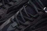 adidas Yeezy Boost 700 Utility Black FV5304 （SP batch）