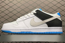 New Air Max-Inspired Nike SB Dunks Are on the Way BQ6817-101