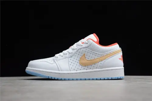 Jordan 1 Low SE White Sesame (W) DC9509-100