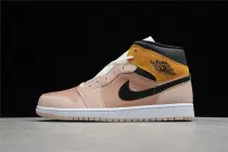 Jordan 1 Mid SE Particle Beige (W) DD2224-200