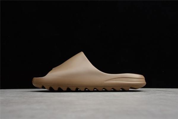(Free Shipping)Yeezy Slide Earth Brown FV8425