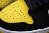 Air Jordan 1 Mid Yellow Toe Black 852542-071