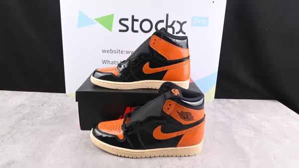Air Jordan 1 Retro High OG 'Shattered Backboard 3.0'(SP batch) 555088-028