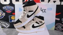 Jordan 1 Mid Barely Orange (W) BQ6472-800