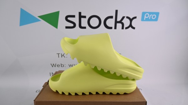 (Free Shipping)adidas Yeezy Slide Glow Green GX6138