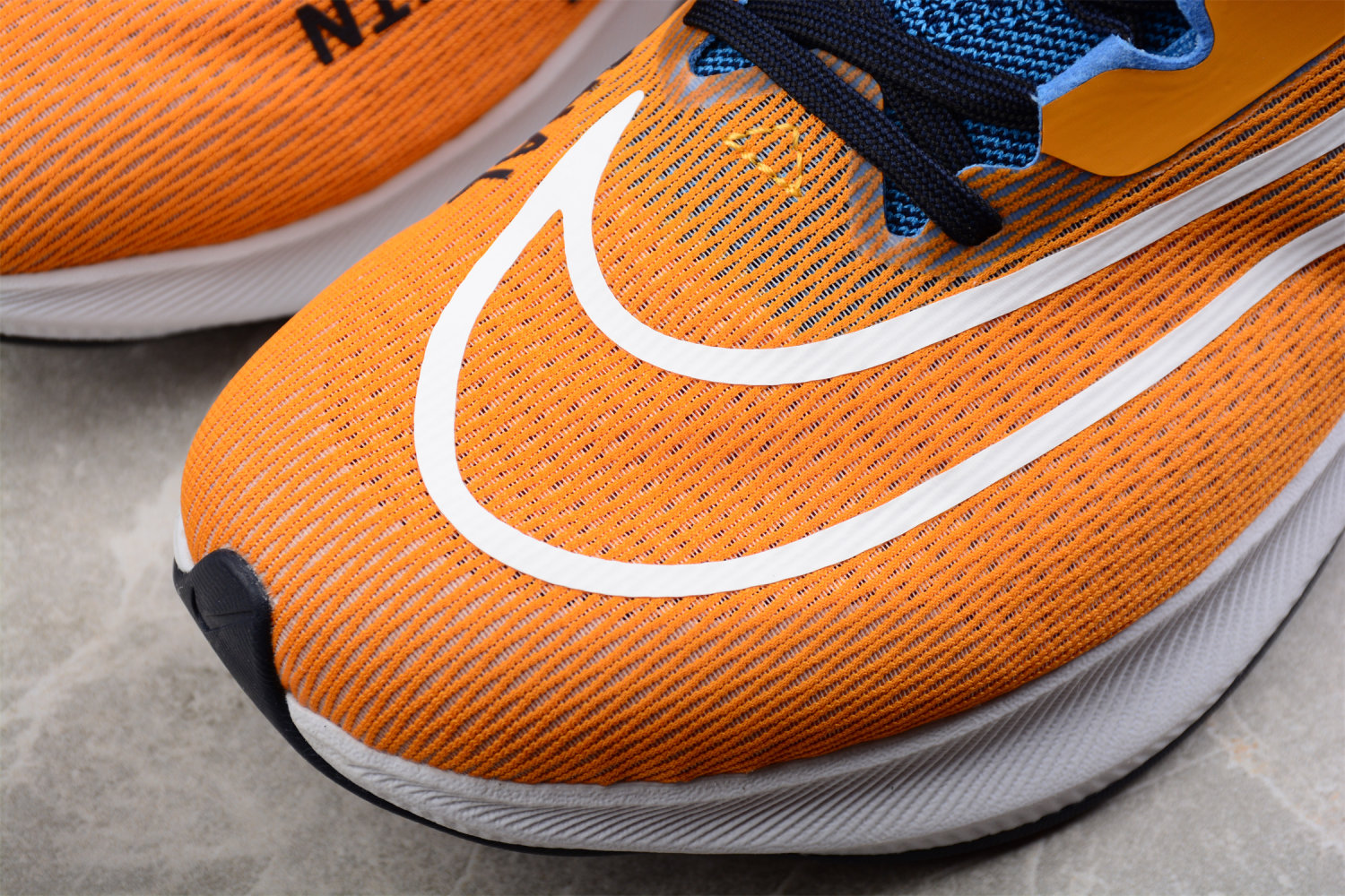 nike zoom fly 4 premium light curry