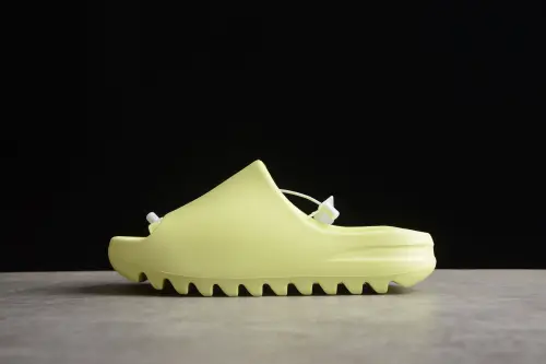 adidas Yeezy Slide Glow Green (2022) HQ6447