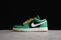 Jordan 1 Low SE Holiday Special (2022) DQ8422-300