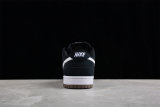 Nike SB Dunk Low Black White (2011) (SP batch) 304292-016