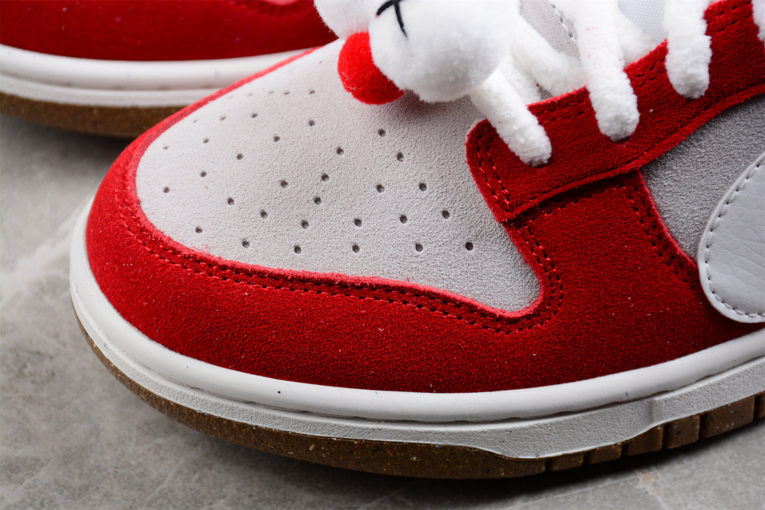 christmas nike dunks