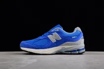 N*w B*la*ce 2002R 'Cobalt Silver Mink' M2002RHU