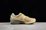 N*w B*la*ce 2002R AURALEE Yellow Beige M2002RE1