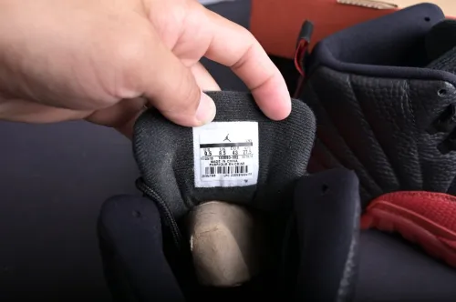 Jordan 12 Retro Flu Game (2016) 130690-002