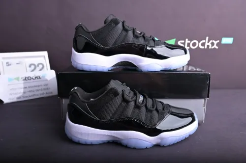 Jordan 11 Retro Low Infrared  AV2187-001