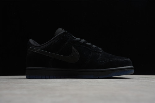 Undefeated x NK Dunk Low (SP batch) DO9329-001
