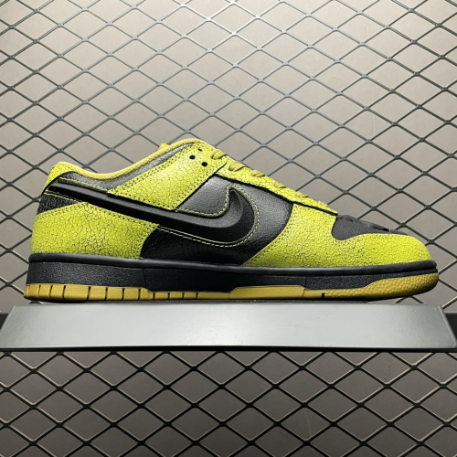 Nike Dunk Low QS Halloween Skull (SP Batch) HV6103-300