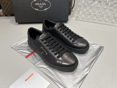 Prada Re-Nylon Black 2EE376_3LNW_F0002_F_G000