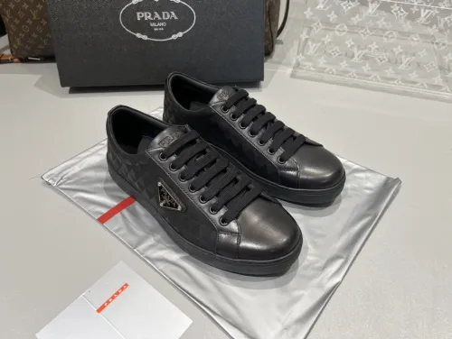 Prada Re-Nylon Black 2EE376_3LNW_F0002_F_G000