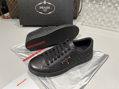 Prada Re-Nylon Black 2EE376_3LNW_F0002_F_G000