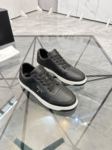 Prada Downtown Black 2EE364_3LJ6_F0632