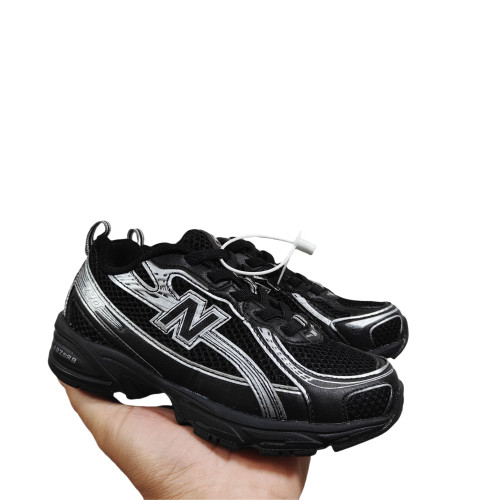 （Kid）New Balance 740 Kids Sneaker Black