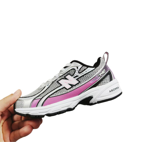 （Kid）New Balance 740 Kids Sneaker Gray Pink