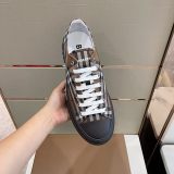 Burberry  Vintage  80568281