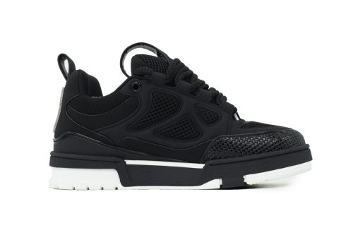 LOUIS VUITTON Black 1AARR2