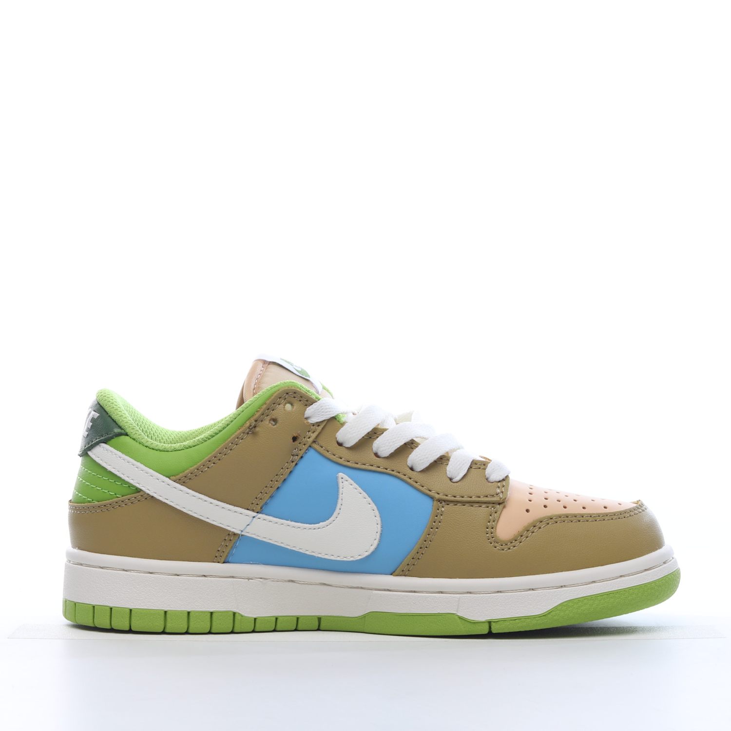 711 dunks