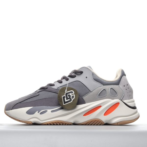 SS TOP  Yeezy Boost 700 “Magnet” FV9922