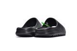 SS TOP  Adidas  Yeezy Slide Black  FX0495