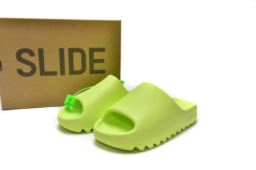 SS TOP  Adidas Yeezy Slide Glow Green HQ6447