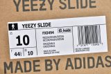Buy Two Pairs Retail Batch +9.9$ Get Yeezy Slide FX0494