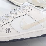 SS TOP Nike SB Dunk Low co-branded  FC1688-106