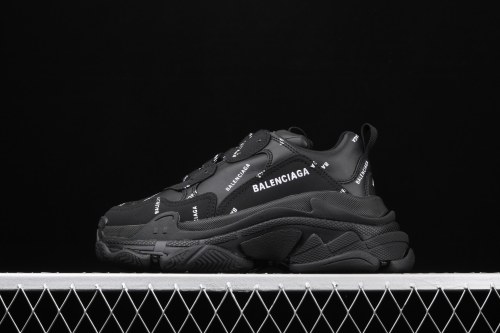 Bal****aga Triple S 1.0 W06E2 2020