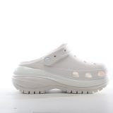 Crocs Classic Mega Crush Clog White 207988-100