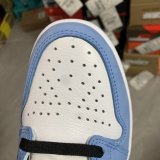 LJRSNEAKERS AIR JORDAN 1 HIGH 'UNIVERSITY BLUE' 555088-134