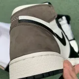 LJRSNEAKERS AIR JORDAN 1 HIGH 'DARK MOCHA' 555088-105