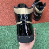 LJRSNEAKERS AIR JORDAN 1 HIGH 'BLACK METALLIC GOLD' 555088-032