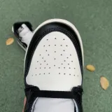 LJRSNEAKERS AIR JORDAN 1 HIGH 'DARK MOCHA' 555088-105