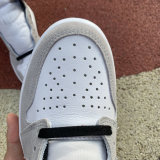 LJRSNEAKERS AIR JORDAN 1  HIGH 'SMOKE GREY' 555088-126