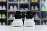 Alexander McQueen Sneaker Black Velvet Tail 553770-WHGP7-9061