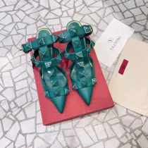 VALENTINO ROMAN STUD PUMP IN CALFSKIN WITH ENAMELED STUDS 80 MM