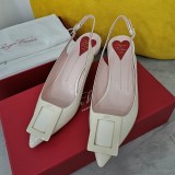 Roger Vivier Virgule Lacquered Buckle Slingback Pumps in Patent Leather