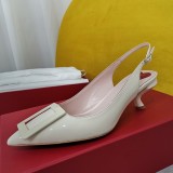 Roger Vivier Virgule Lacquered Buckle Slingback Pumps in Patent Leather